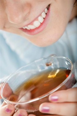 hot-water-herbal-tea-sipping--w250h375